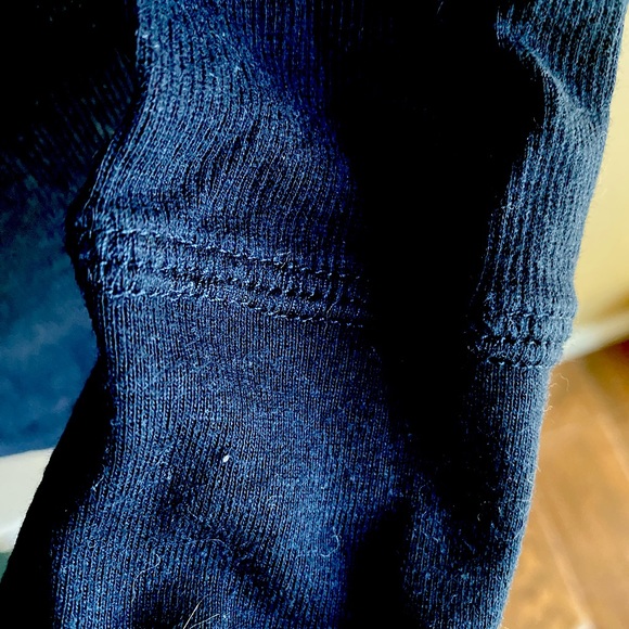 Roxy Jr Girls Large long sleeve knit top black, purple, teal Excellent condition - Picture 2 of 5